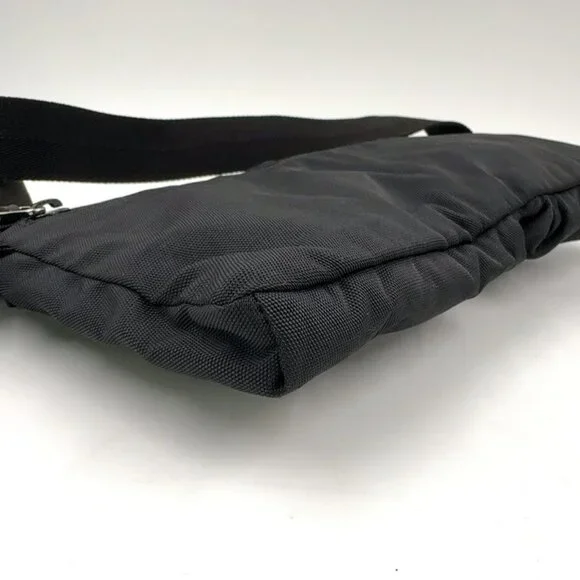 Gucci GG Pattern Canvas Leather Black Belt Bag Waist Pouch Silver - Picture 7 of 12